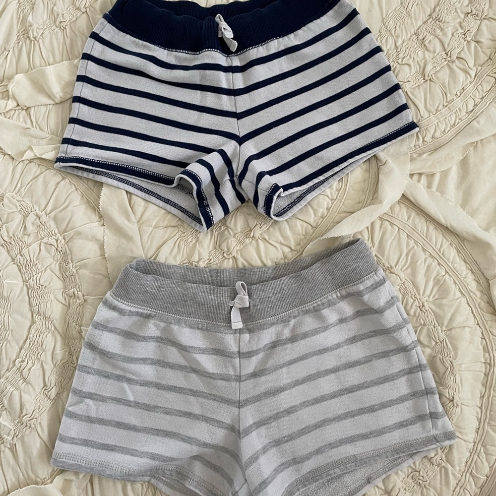 gap shorts